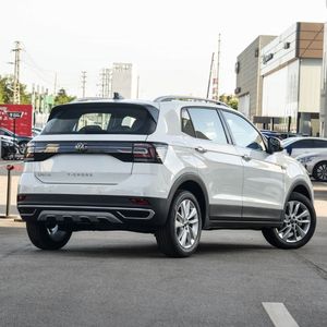 <span class=keywords><strong>Voiture</strong></span> d'<span class=keywords><strong>occasion</strong></span> Chine Compact Valeur <span class=keywords><strong>Volkswagen</strong></span> <span class=keywords><strong>T</strong></span> <span class=keywords><strong>Cross</strong></span> Pre-Owned SUV Bien entretenu Caractéristiques de sécurité complètes Toit ouvrant panoramique <span class=keywords><strong>Voiture</strong></span> d'<span class=keywords><strong>occasion</strong></span> - Product Image 6