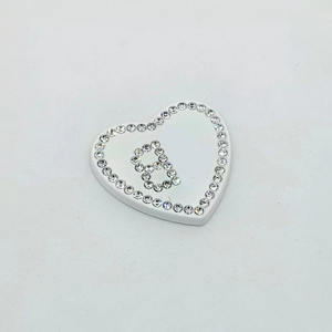 BB DIY Encantos Bling Luxury Brand Logo Designer Charme para Junk Phone Case Resina Artesanato Acessórios decorativos Encantos Strass - Product Image 6