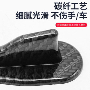 Aileron de toit style Evo Shark Fin, universel, adhésif, ABS, aspect fibre de carbone noire, pour antenne de toit de voiture - Product Image 3