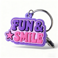 Porte-clés en PVC créatif avec lettres en relief et slogan, pendentif décoratif pour usage promotionnel