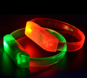 สายรัดข้อมือเรืองแสง LED ควบคุมด้วยเสียงอุปกรณ์การเชียร์งานปาร์ตี้ - Product Image 5