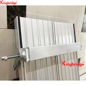 Hàn hợp kim nhôm dày <span class=keywords><strong>2</strong></span>.0mm Hệ thống khóa tấm ván 225kg Khả năng chịu tải để giữ <span class=keywords><strong>2</strong></span> bộ phận giàn giáo thang cố định - Product Image 1