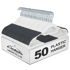 Heavy Duty Dry Wet Kleiderbügel Großhandel Kunststoff Kleiderbügel 50er Pack mit rutsch festen Pads - Product Image 1