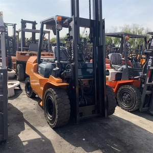 Lage Prijs 5 Ton Gebruikte Heftruck Fd50 Japan Originele Fd50 Fd60 <span class=keywords><strong>Fd70</strong></span> Heftruck 5 Ton Diesel Vorkheftrucks - Product Image 2