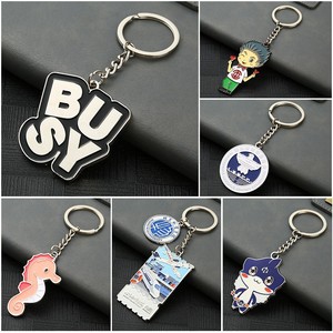 Llaveros Metálicos Personalizados Wang Feng con Acabado Esmaltado, Colgante de Dibujos Animados, Regalos Creativos para la Temporada de Graduación - Product Image 2