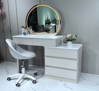 Table de maquillage de luxe en panneaux de fibres à densité moyenne avec revêtement PVC gaufré et éclairage, table de maquillage haut de gamme pour chambre ou hôtel