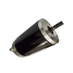 Motor de CC con escobillas de imán permanente Dp-1201h 12V con montaje de brida para equipos agrícolas de elevación y arranque - Product Image 1