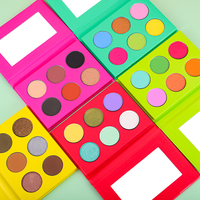 Palette d'ombres à paupières cosmétiques de marque privée matte et imperméable à l'eau Palette d'ombres à paupières végétaliennes sans cruauté