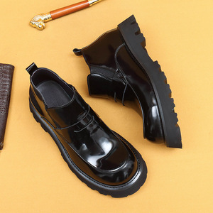 Botas de caña alta para hombre, zapatos formales de cuero, ideales para bodas, oficina, negocios y uso casual. - Product Image 4