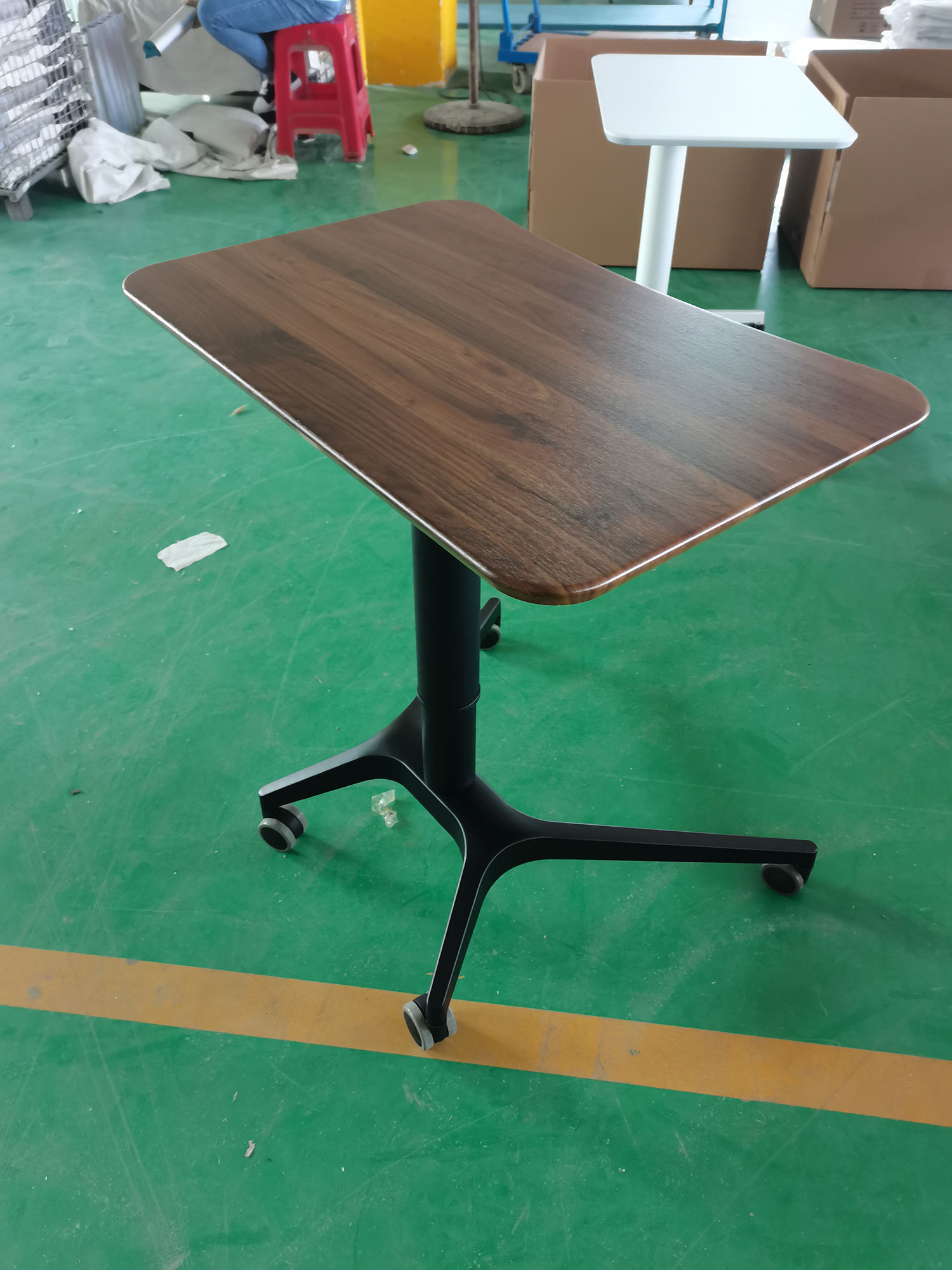 สีน้ำตาล