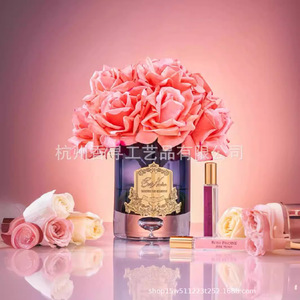 Roses artificielles en soie parfumées, ornements romantiques et rêveurs d'aromathérapie pour la décoration de mariage et de salon, réutilisables et recyclables - Product Image 2