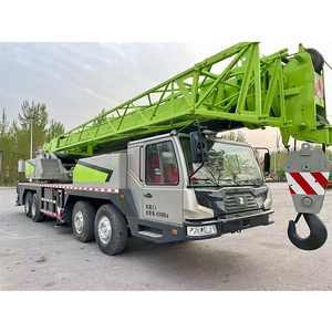 Grúa de Elevación Zoomlion Usada Versátil de 50 Toneladas con Brazos Telescópicos para Elevación en Múltiples Escenarios - Product Image 1