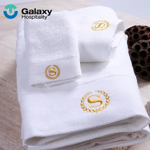Toallas de mano blancas al por mayor, toallas de baño comprimidas, toallas y sábanas de Hotel