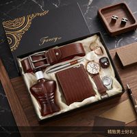Kotak Hadiah Aksesoris Harian Pria Wisteria: Sabuk Kulit, Dompet, Jam Tangan, Kacamata Hitam, Parfum, Pulpen, Gantungan Kunci, Pembuka Botol