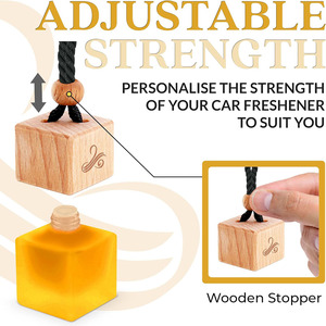 Mini flacons <span class=keywords><strong>de</strong></span> parfum vides en verre <span class=keywords><strong>de</strong></span> 6ml personnalisés bouteille en verre dépoli jaune bouteilles <span class=keywords><strong>de</strong></span> parfum suspendues à couvercle carré en <span class=keywords><strong>bois</strong></span> - Product Image 5