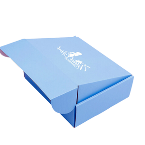 Boîtes pliantes en carton ondulé recyclé gaufré, emballage haut de gamme personnalisé pour cadeaux de détail, vêtements, produits et marques éco-responsables - Product Image 1