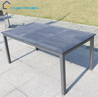Ensemble table et chaises empilables en plastique et bois pour extérieur, usage commercial, résistant aux UV et à l'eau, personnalisable en gros