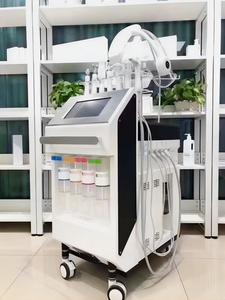 เครื่องนวดหน้าอควาไฮโดร 11-in-1 รุ่นใหม่ พร้อมระบบไฮดราเดอร์มาเบรชั่น ออกซิเจนเจ็ทพีล สำหรับดูแลผิวหน้า - Product Image 5