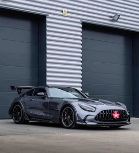 Pièces automobiles pour <span class=keywords><strong>Mercedes</strong></span> AMG <span class=keywords><strong>GT</strong></span> GTC GTS Kit de carrosserie AMG <span class=keywords><strong>GT</strong></span> amélioré série noire style pare-chocs avant et arrière Kit de carrosserie de capot de spoiler - Product Image 4