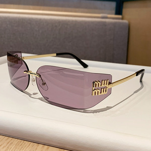 Nouvelles lunettes de soleil Y2K sans monture en métal UV400, même style que <span class=keywords><strong>Jang</strong></span> Won-young, monture étroite, tendance, uniques, rétro, célébrité d'Internet - Product Image 4