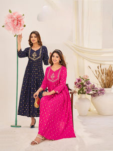 Rayonne élégante à la mode Anarkali Kurti avec travail imprimé et brodé parfait pour la fête et toutes les occasions - Product Image 4