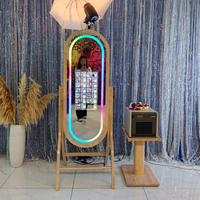 Photomaton professionnel en bois avec écran tactile de 21,5 pouces, miroir ovale de 55 pouces et support d'imprimante