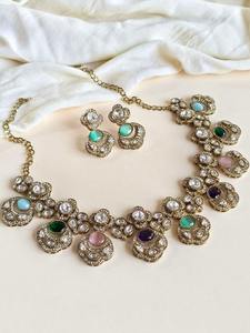 Conjunto de Collar y Pendientes Kundan Tradicionales de la India, Elegantes y a la Moda, con Joyería para Bodas de Mujer - Product Image 3