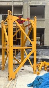 Grue à <span class=keywords><strong>tour</strong></span> sans cabine d'<span class=keywords><strong>occasion</strong></span> 8 tonnes de capacité de levage 6015-8 à rotation supérieure - Offre Spéciale - Product Image 3