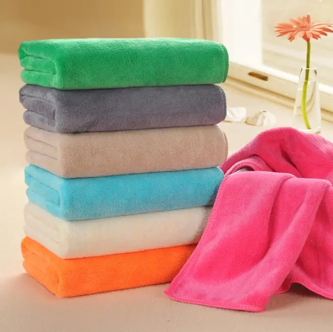 थोक युवा शैली घरेलू डेज़ी सौंदर्य सैलून सूखी बाल तौलिया दैनिक आवश्यकताओं चेहरा धोने तौलिया अमीर रंग
