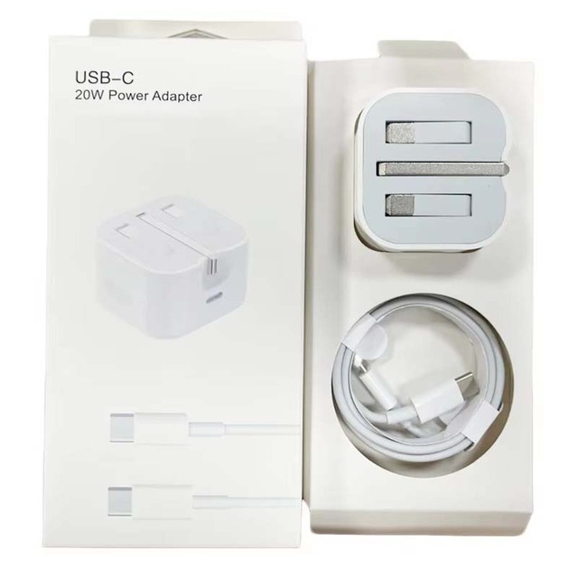 High Quality Uk Plug Pd 20w Type C Charger 20w Usb C Power Adapter Mobile Phone Fast Charger Cable for Iphone 17 16 15pro Max
