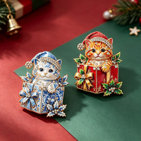 Broche en émail chat personnalisée en gros pour Noël, avec strass, motif animal, en stock