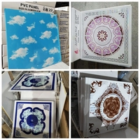 Directo de fábrica entrega rápida nueva llegada 595 603 diseños de techo falso cuadrado tablero de Panel de techo de PVC para decoración de tienda