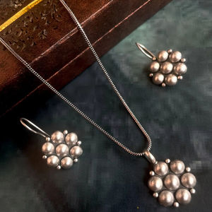 Traditional Kundan Meena Work Necklace Earring Set with Flower Motif Pendant Brass Jewelry for Wedding or Engagement <b>Oxidized</b> - Product Image 1