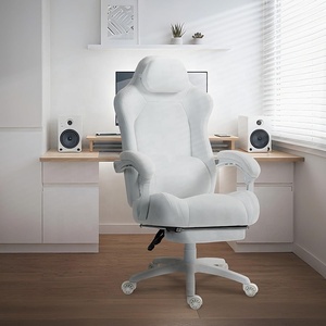 Chaise de jeu allemande avec mécanisme de synchronisation et d'inclinaison, massage, gravité zéro, inclinable, base en nylon robuste pour jusqu'à 300 livres - Product Image 1