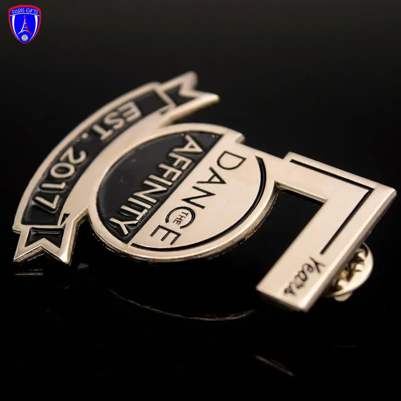 Made in Shenzhen Austrália Dança Competição Memorial Badge Esmalte Pin Badge com níquel Cor Chapeamento