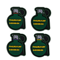 Parche de PVC con Diseño de Arma en Versión Q, Listo para Enviar, Insignia de Goma 3D con Velcro, Apto para Mochilas Deportivas y Gorras