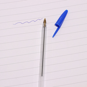 Stylos à bille en plastique <span class=keywords><strong>Aben</strong></span> Bulk 1,0 mm à pointe bille, encre bleue/noire/rouge, offrant simplicité et fonctionnalité pour les étudiants et l'utilisation au bureau - Product Image 3