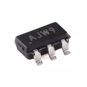 MCP4725A0T-E/CH SOT-23-6 ชิปแปลงสัญญาณดิจิตอลเป็นอนาล็อกความแม่นยำ 12 บิตพร้อมหน่วยความจำ EEPROM - Product Image 1