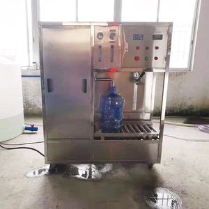 Compleet <span class=keywords><strong>Water</strong></span> Behandeling Vullen Capping Unit <span class=keywords><strong>Water</strong></span> Behandeling Vulsysteem Machine Voor Mini <span class=keywords><strong>Water</strong></span> Fabriek