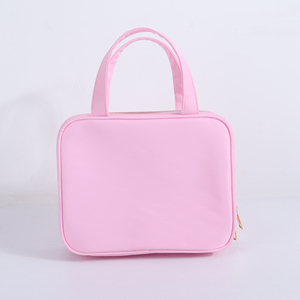 กระเป๋าเครื่องสำอางแบบพกพา ขนาดใหญ่ กันน้ำ ทำจากไนลอน น้ำหนักเบา พร้อมหูหิ้วนุ่ม  รับสั่งทำตามแบบ  พร้อมพิมพ์ลายส่วนตัว เป็นมิตรต่อสิ่งแวดล้อม ใช้ซ้ำได้ - Product Image 1