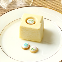Service d'assiettes plates en porcelaine fine avec bord doré, vaisselle occidentale OEM ODM pour restaurants et hôtels