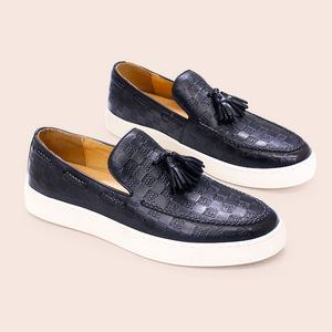 Ultime <span class=keywords><strong>Scarpe</strong></span> Casual da <span class=keywords><strong>Uomo</strong></span> in Vera Pelle Stile Retrò con Nappe, Squisito Design Goffrato, Slip-on con Suola Piatta - Product Image 6