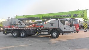 Grúa sobre Camión ZOOMLION de 25 Toneladas ZTC250A562 en Venta en Uzbekistán - Product Image 2