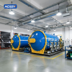 <span class=keywords><strong>Four</strong></span> de polymérisation horizontal automatique industriel Mosen pour le durcissement des pièces composites - Product Image 1