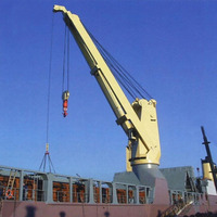 Grue de pont marine de 10 tonnes, grue hydraulique embarquée avec moteur électrique et treuil pour la manutention des navires
