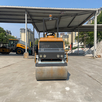 Compacteur routier vibrant à double tambour de 1 tonne certifié Euro 5 CE avec moteur haute efficacité