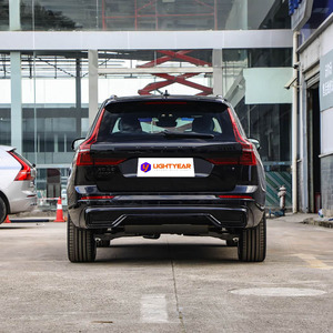 Nuevo <span class=keywords><strong>Volvo</strong></span> XC60 <span class=keywords><strong>B5</strong></span> 4WD Edición Inteligente, SUV Mediano con Sistema PHEV, 5 Asientos Confortables, Redefine el Viaje Familiar, Disponible en Stock - Product Image 5