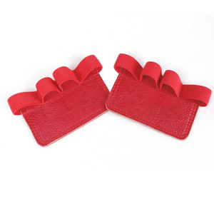 Protectores de manos personalizados para entrenamiento y fitness, protectores de manos de cuero PU antideslizantes y resistentes al desgaste, protectores de manos engrosados para levantamiento de pesas. - Product Image 3