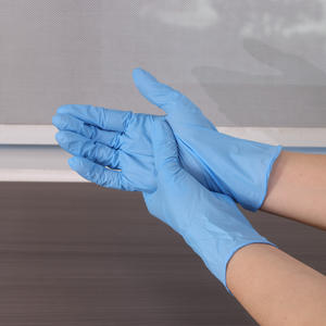 Gants jetables noirs en nitrile texturé sans latex, sans poudre, sans silicone, 3 mil, pour le service alimentaire, personnalisables - Product Image 1