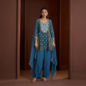 Conjunto de Kurta y Palazzo de crepé azul verdoso bordado con dupatta para mujer, ropa étnica disponible para compra al por mayor. - Product Image 1